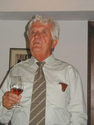 P1010005.jpg (279535 Byte)